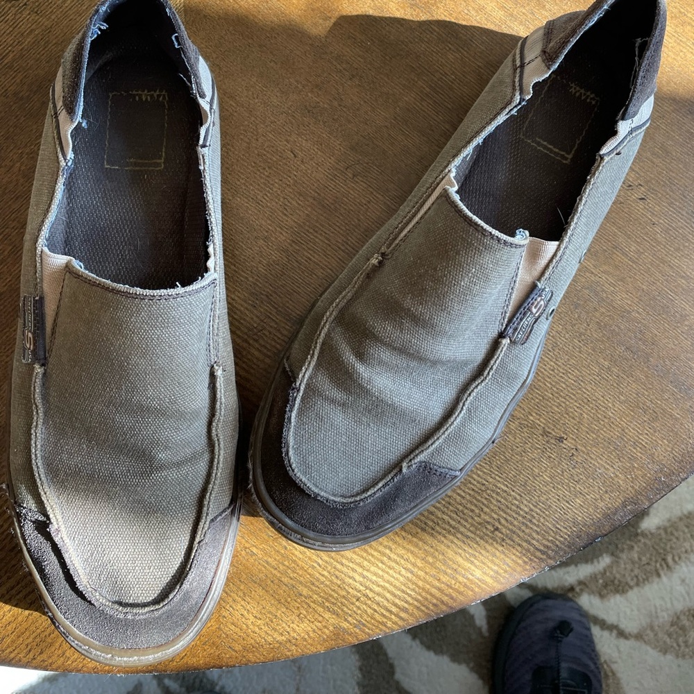 Men’s Skechers distressed canvas slip ons